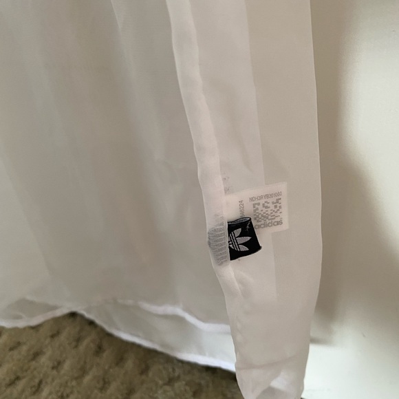 adidas oversized mesh t shirt size s - Picture 4 of 4